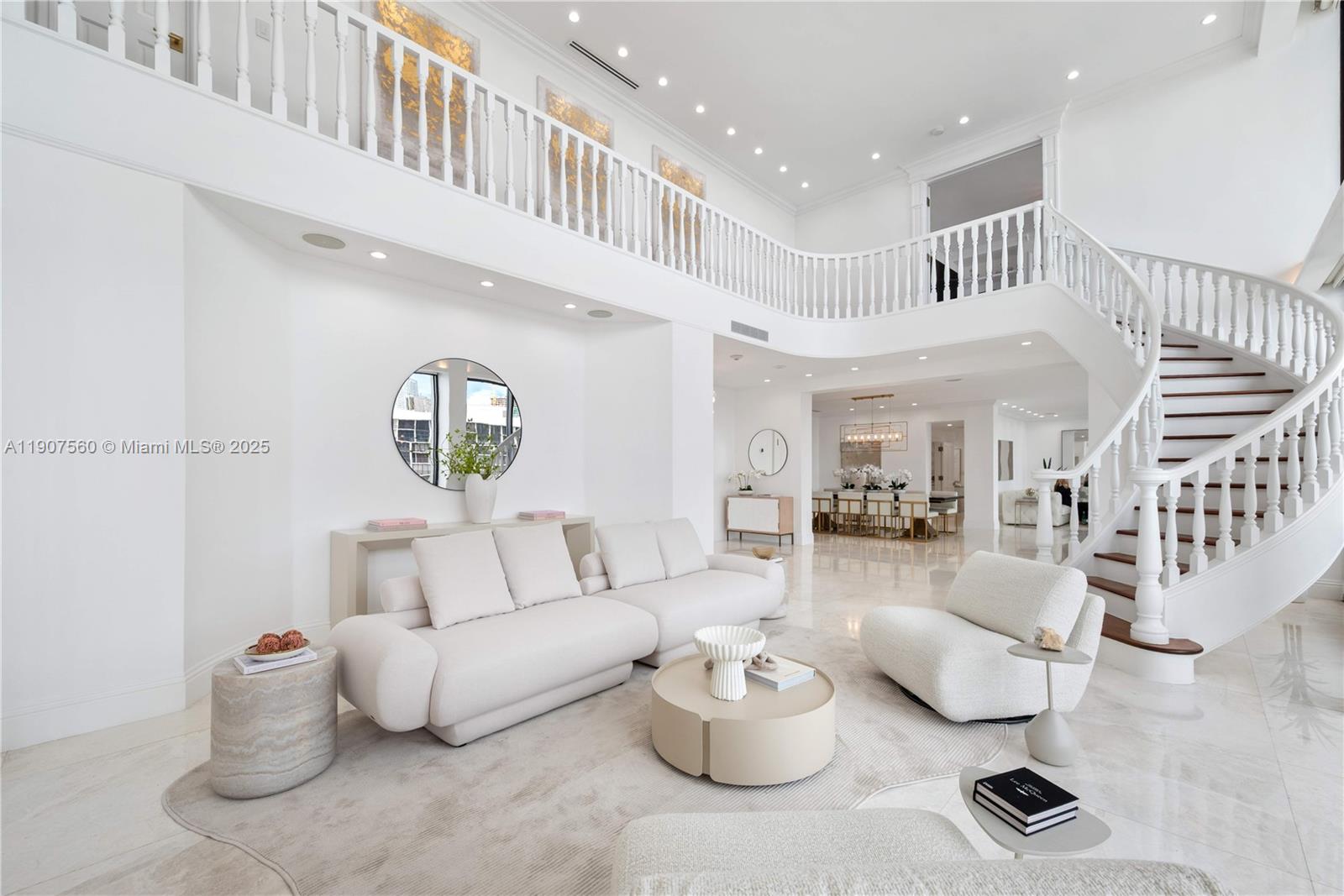 1925 Brickell Ave #DPH3 Miami, FL 33129