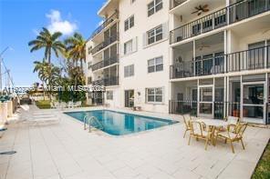 1435 SE 15th St #103 Fort Lauderdale, FL 33316