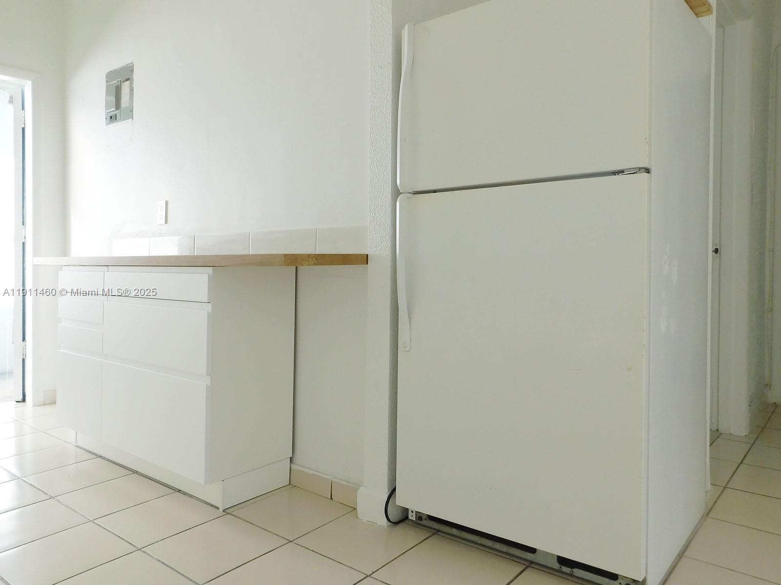 1247 Marseille Dr #113 Miami Beach, FL 33141