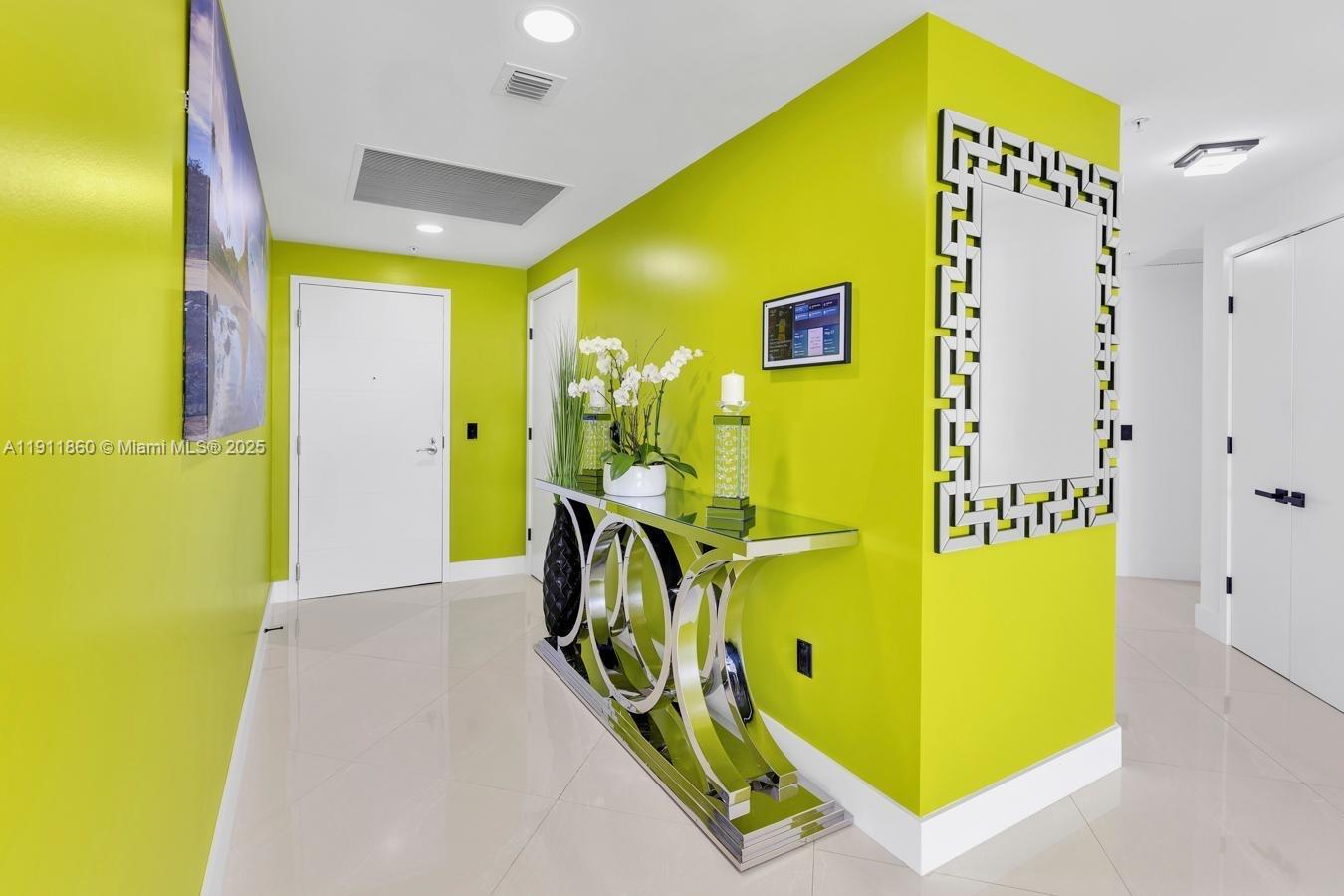 17111 SE Biscayne Blvd #909 North Miami Beach, FL 33160