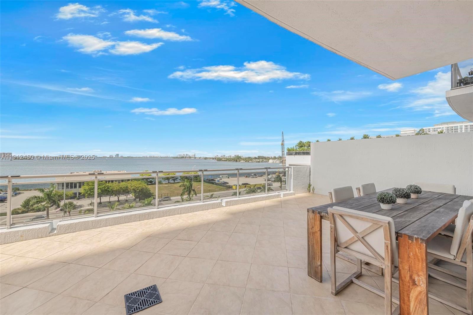 7901 Hispanola Ave #603 North Bay Village, FL 33141