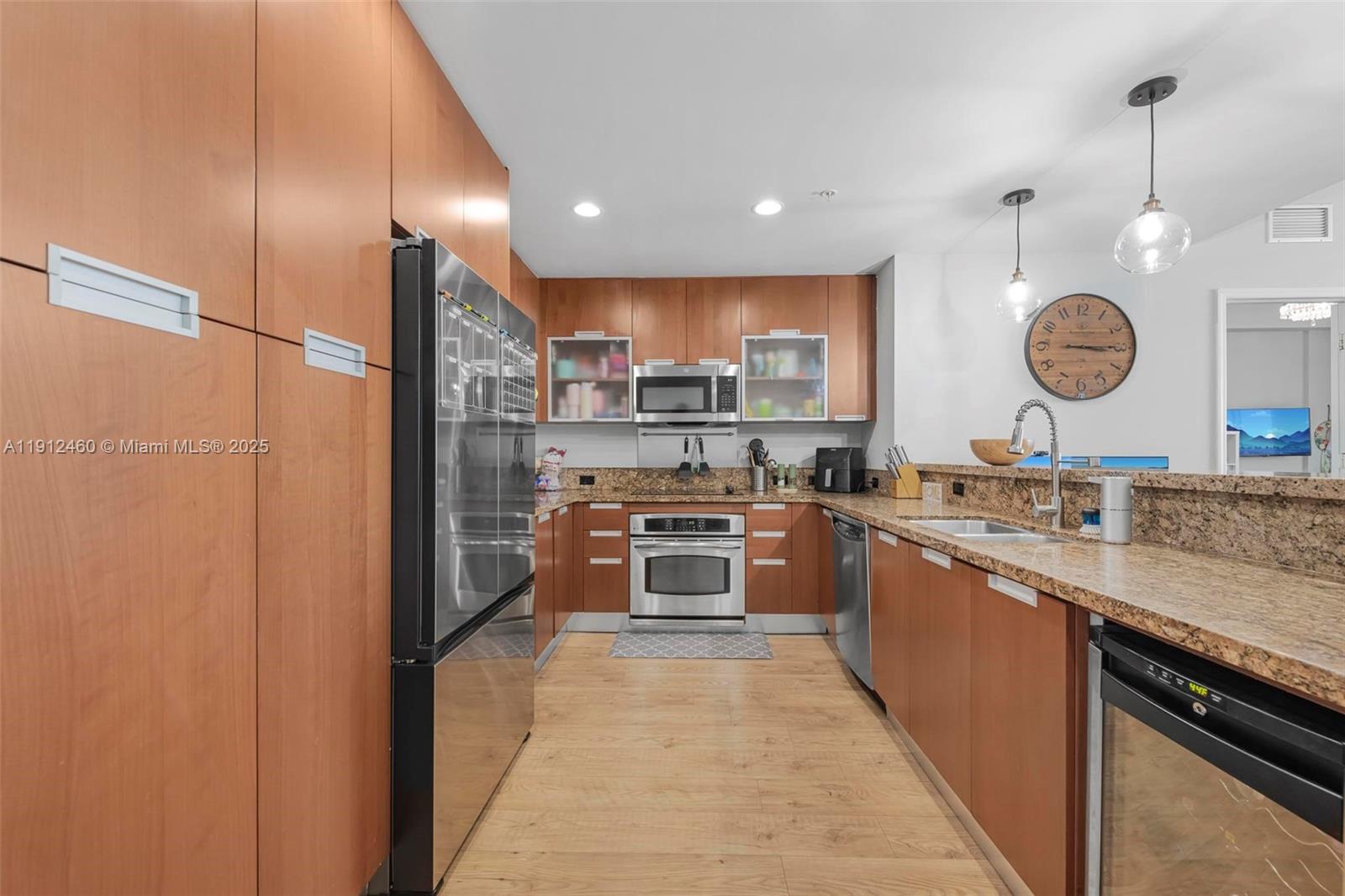 7901 Hispanola Ave #603 North Bay Village, FL 33141