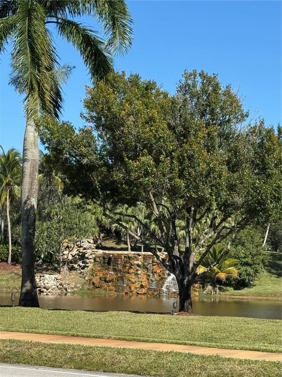 17061 NW 17th St Pembroke Pines, FL 33028