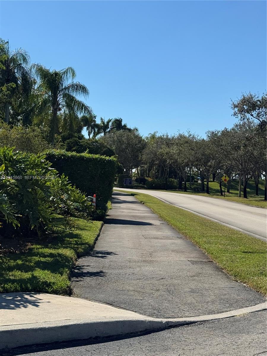 17061 NW 17th St Pembroke Pines, FL 33028