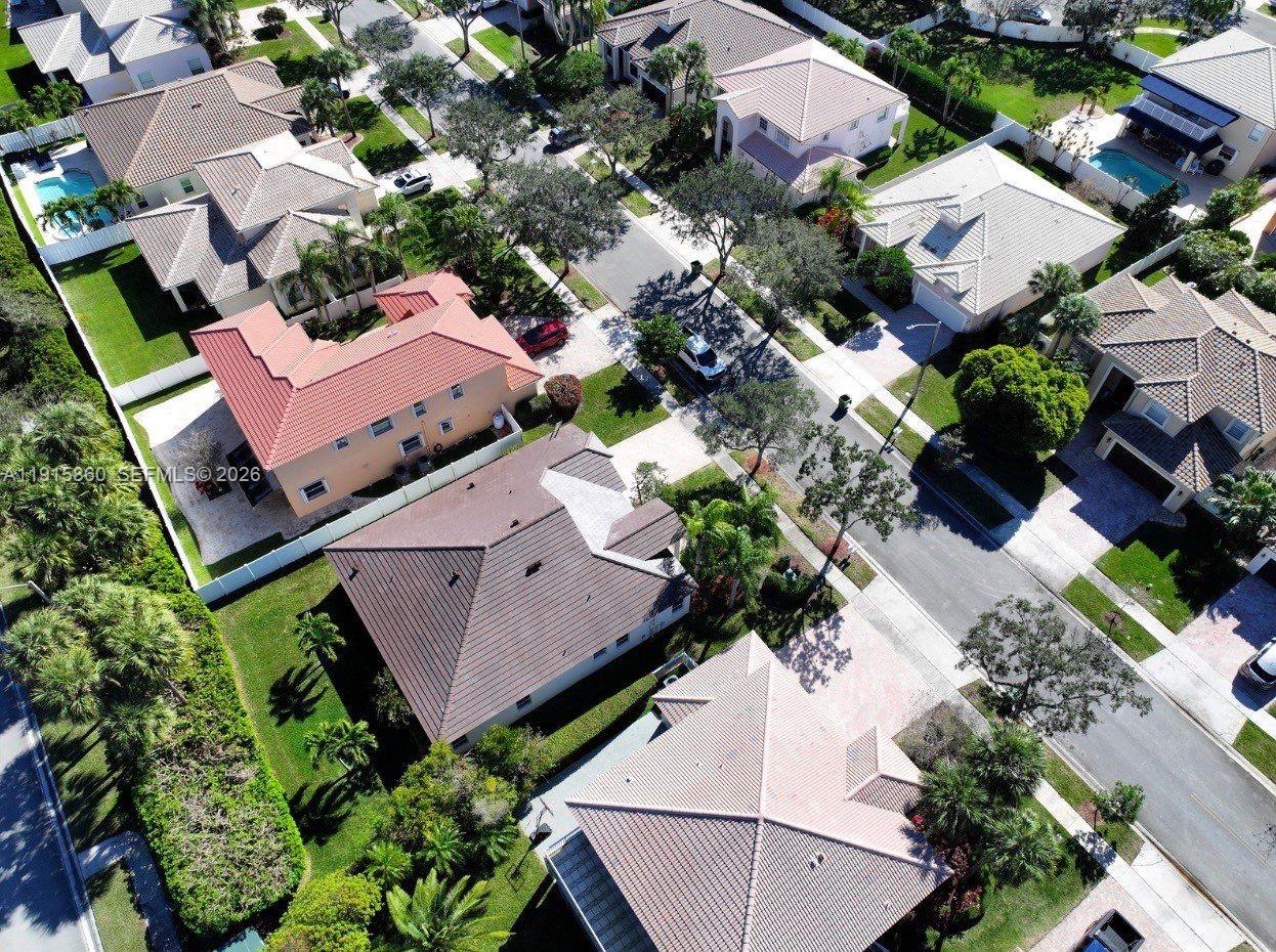 17061 NW 17th St Pembroke Pines, FL 33028