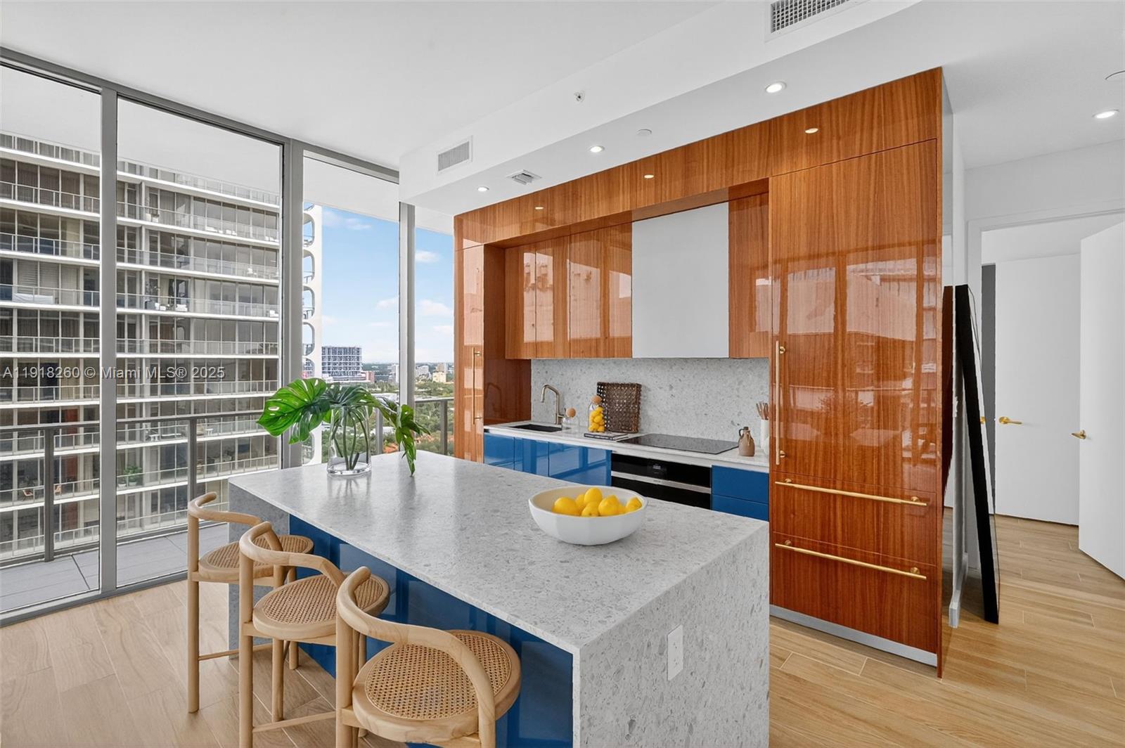 2655 S Bayshore Dr #1409 Miami, FL 33133