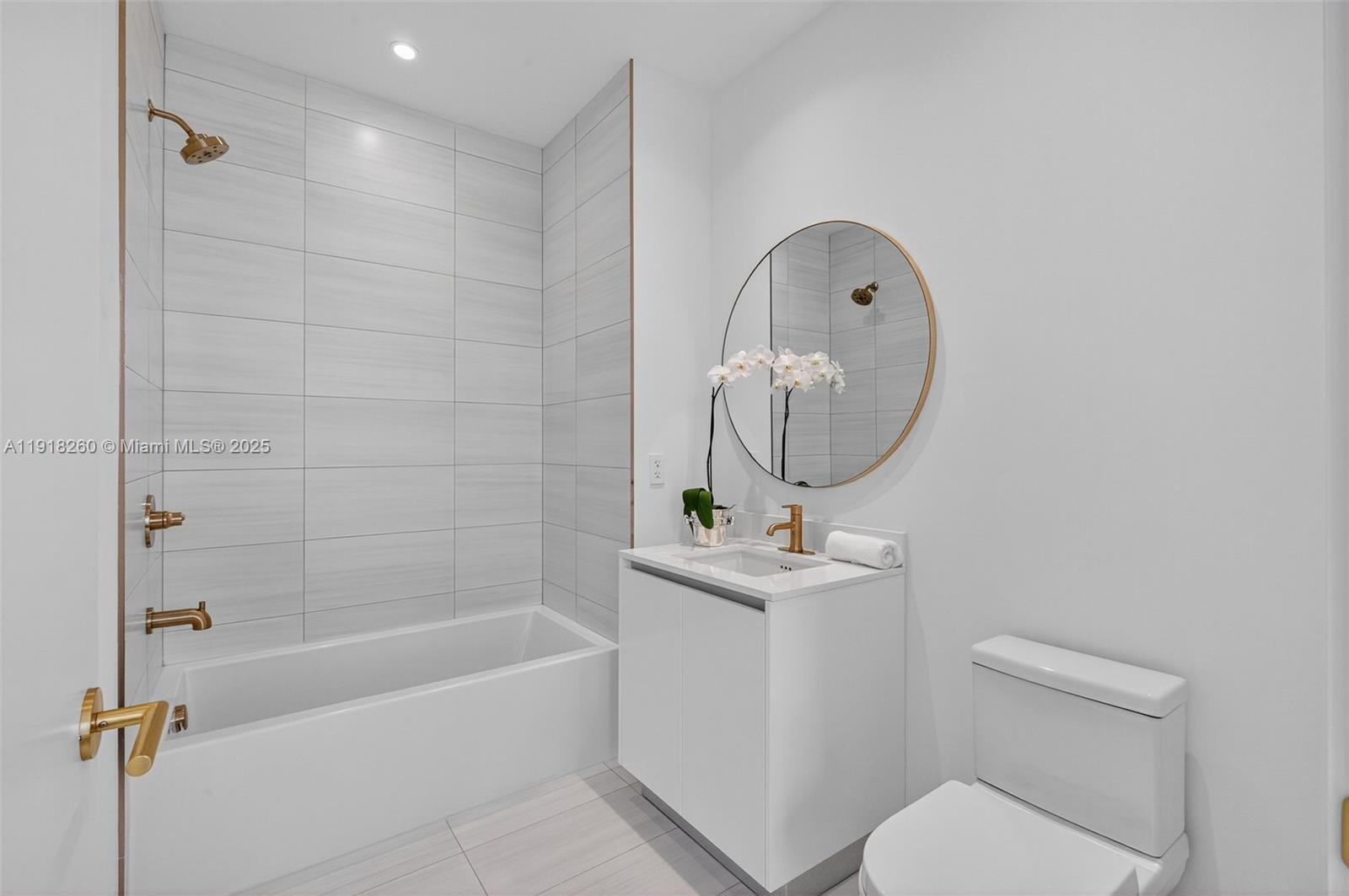 2655 S Bayshore Dr #1409 Miami, FL 33133