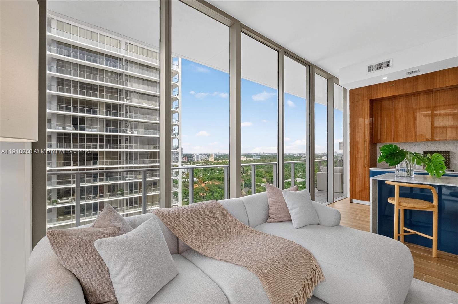 2655 S Bayshore Dr #1409 Miami, FL 33133