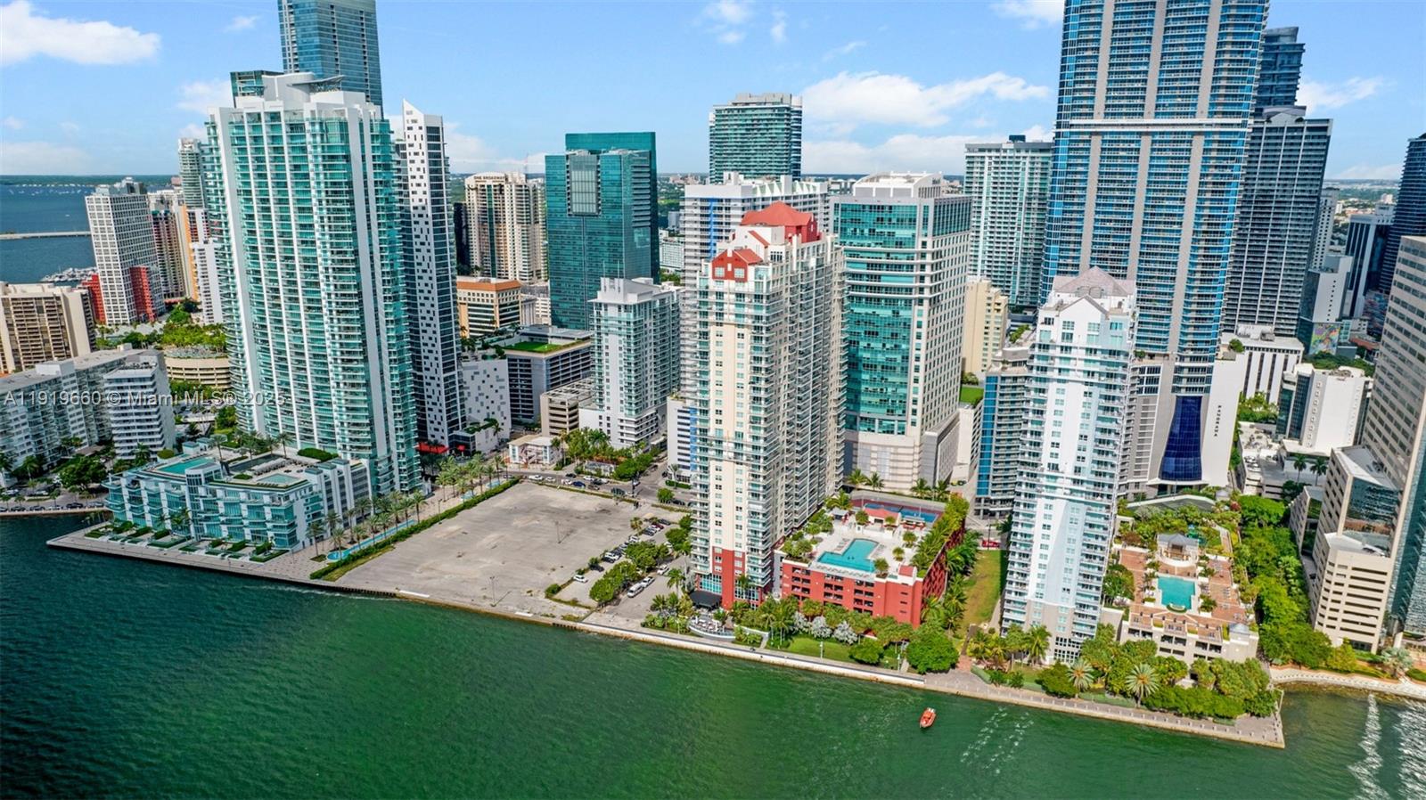 1155 Brickell Bay Dr #2203 Miami, FL 33131