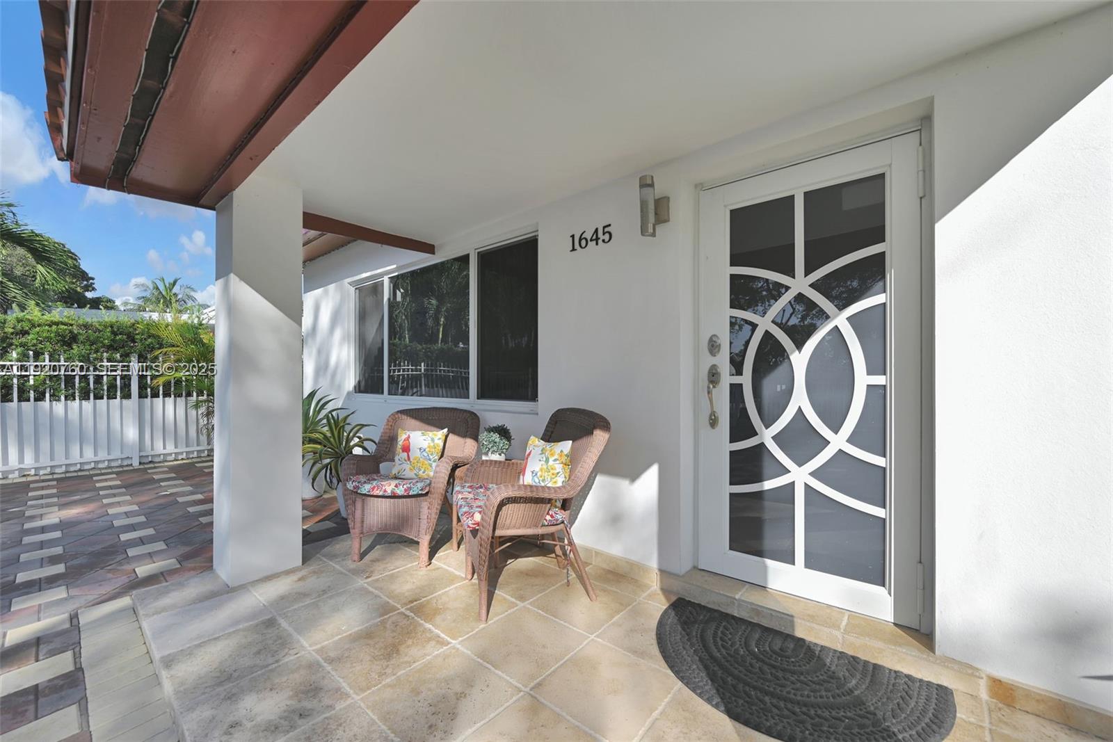 1645 NW 120th St North Miami, FL 33167