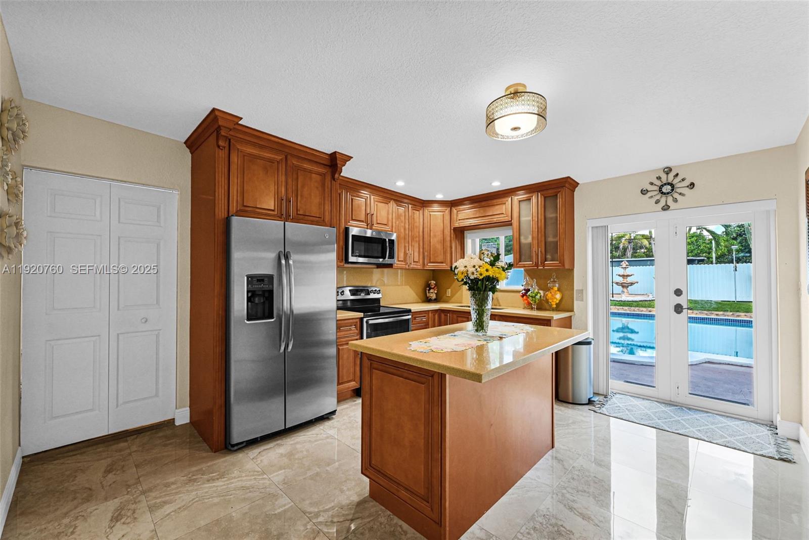 1645 NW 120th St North Miami, FL 33167