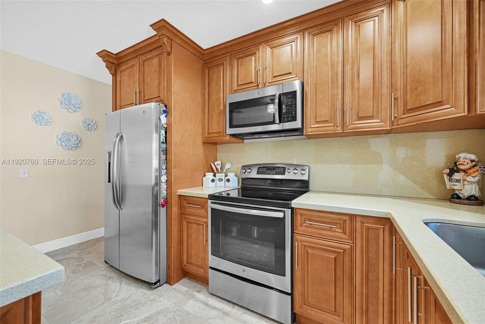 1645 NW 120th St North Miami, FL 33167