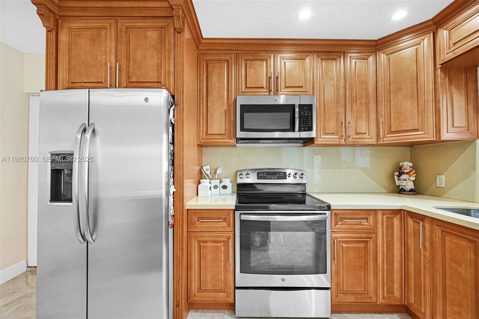 1645 NW 120th St North Miami, FL 33167