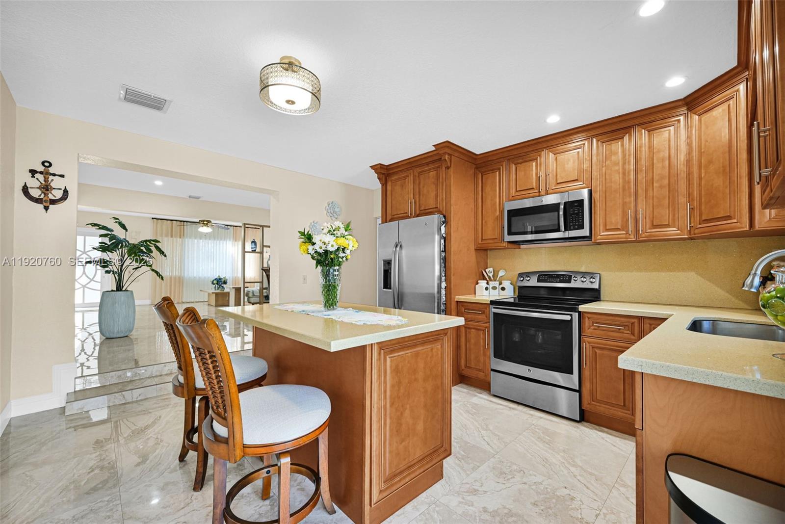 1645 NW 120th St North Miami, FL 33167