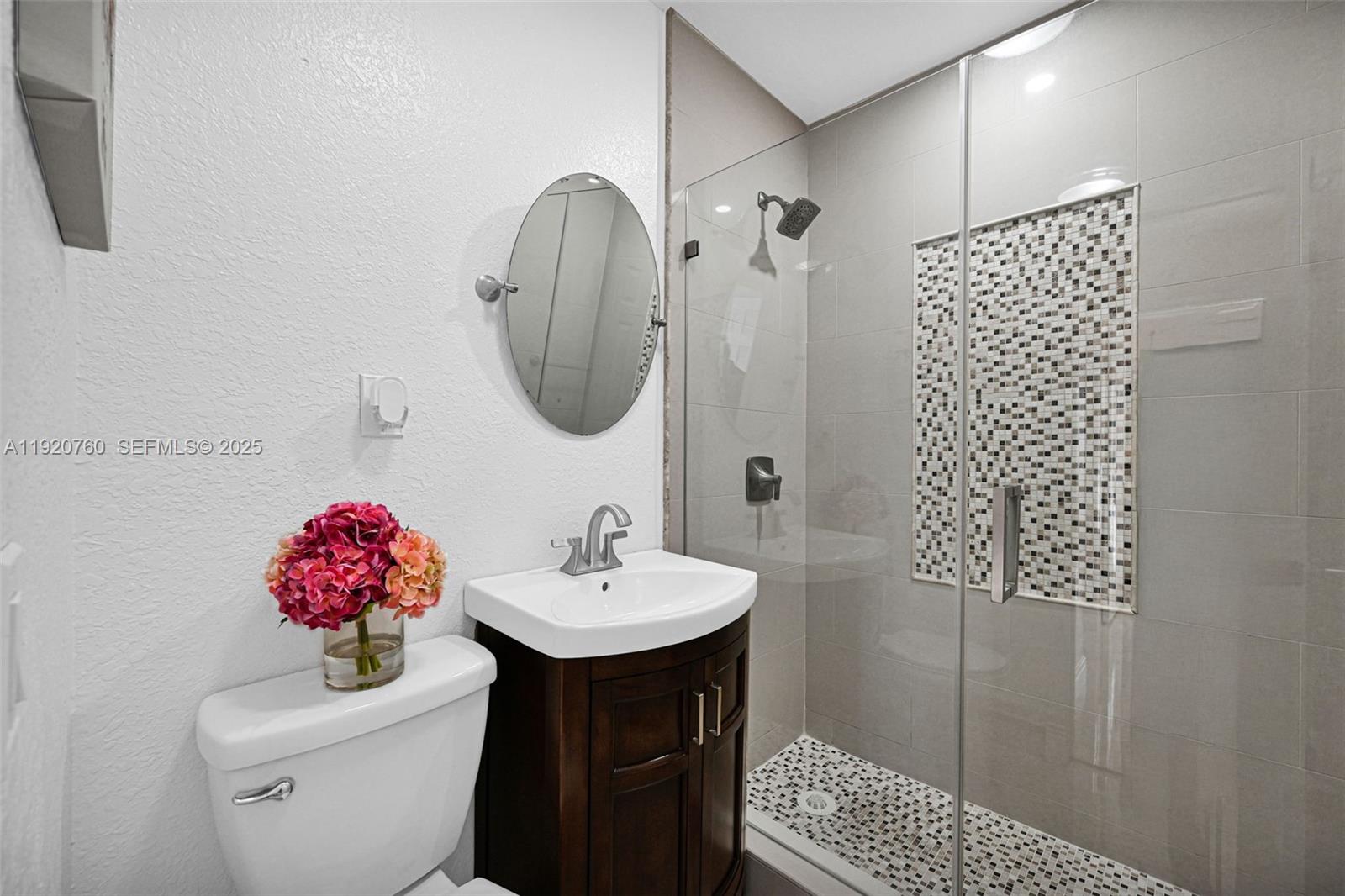 1645 NW 120th St North Miami, FL 33167