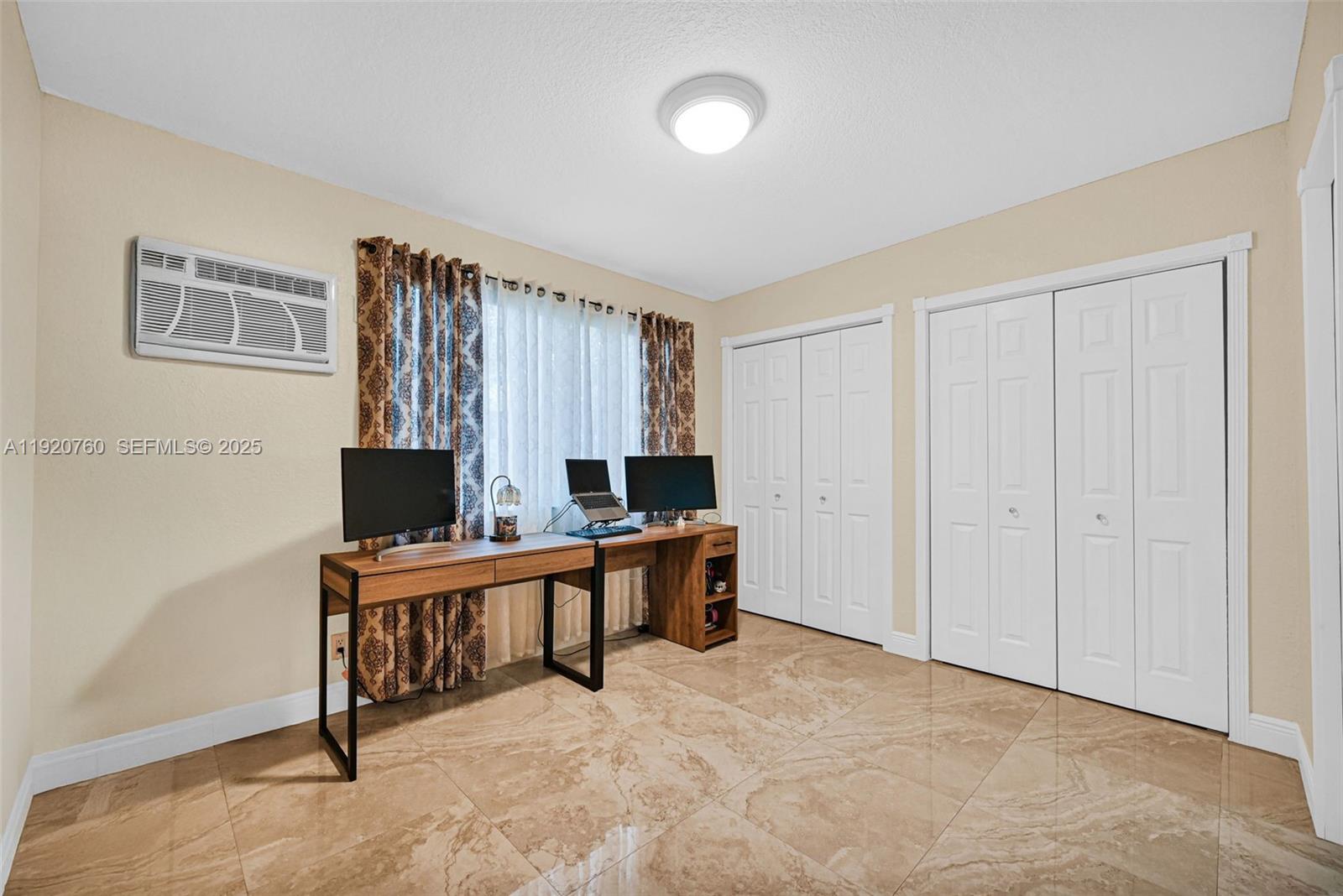 1645 NW 120th St North Miami, FL 33167