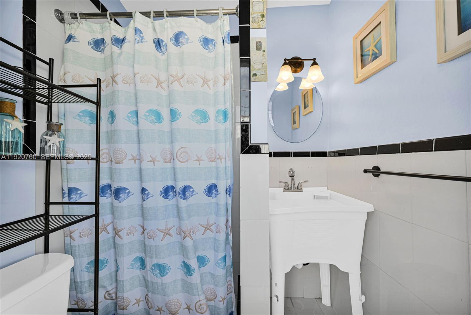 1645 NW 120th St North Miami, FL 33167