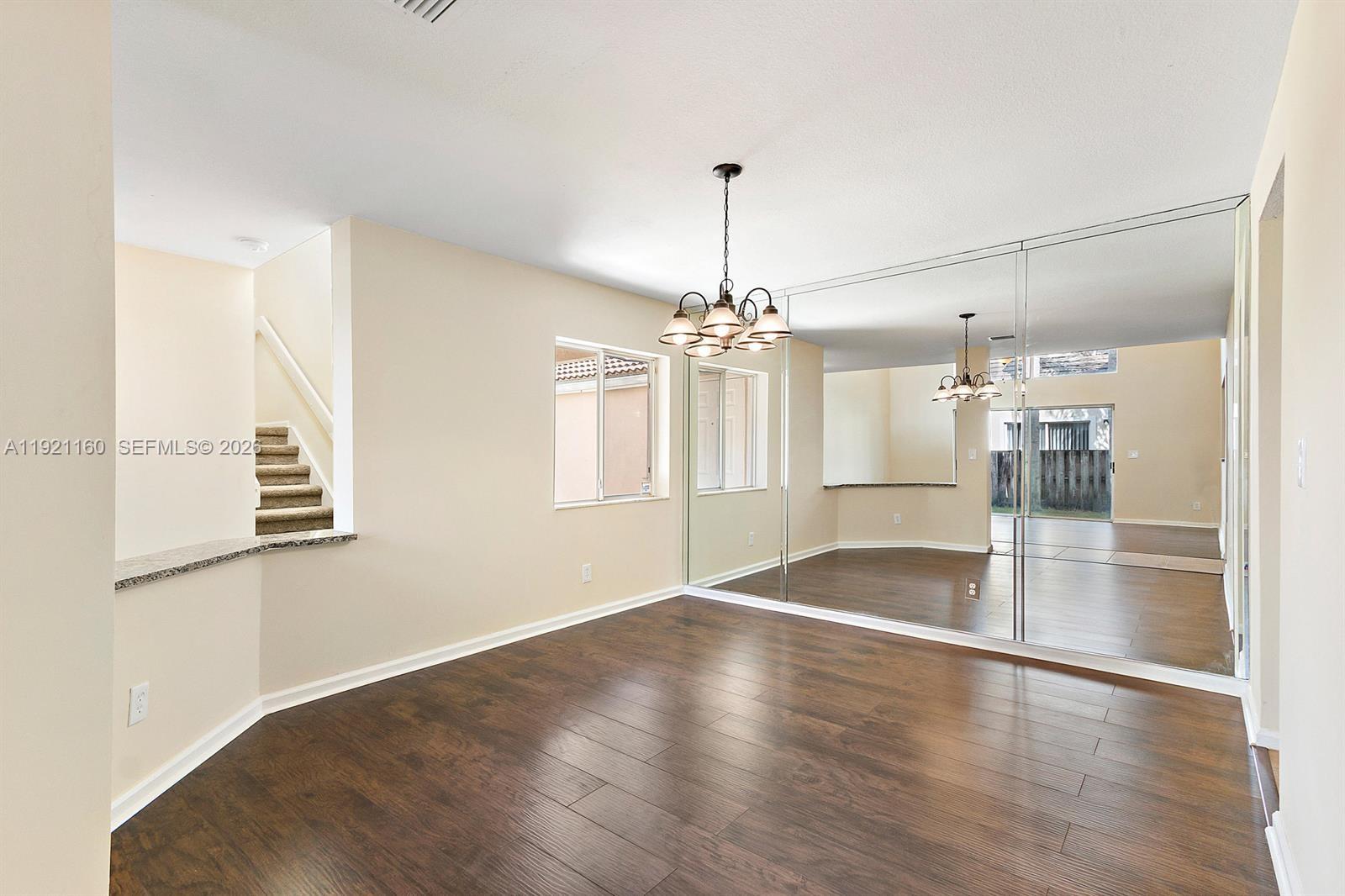 10191 NW 5th St Plantation, FL 33324