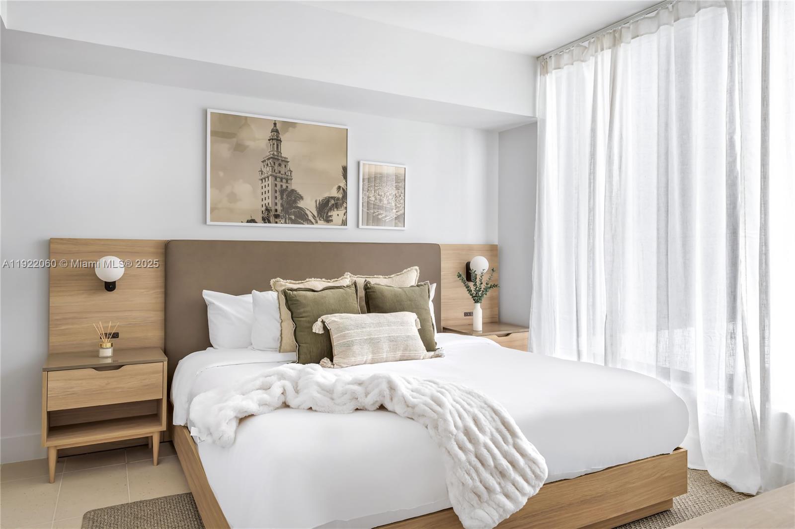 159 NE 6th St #3209 Miami, FL 33132