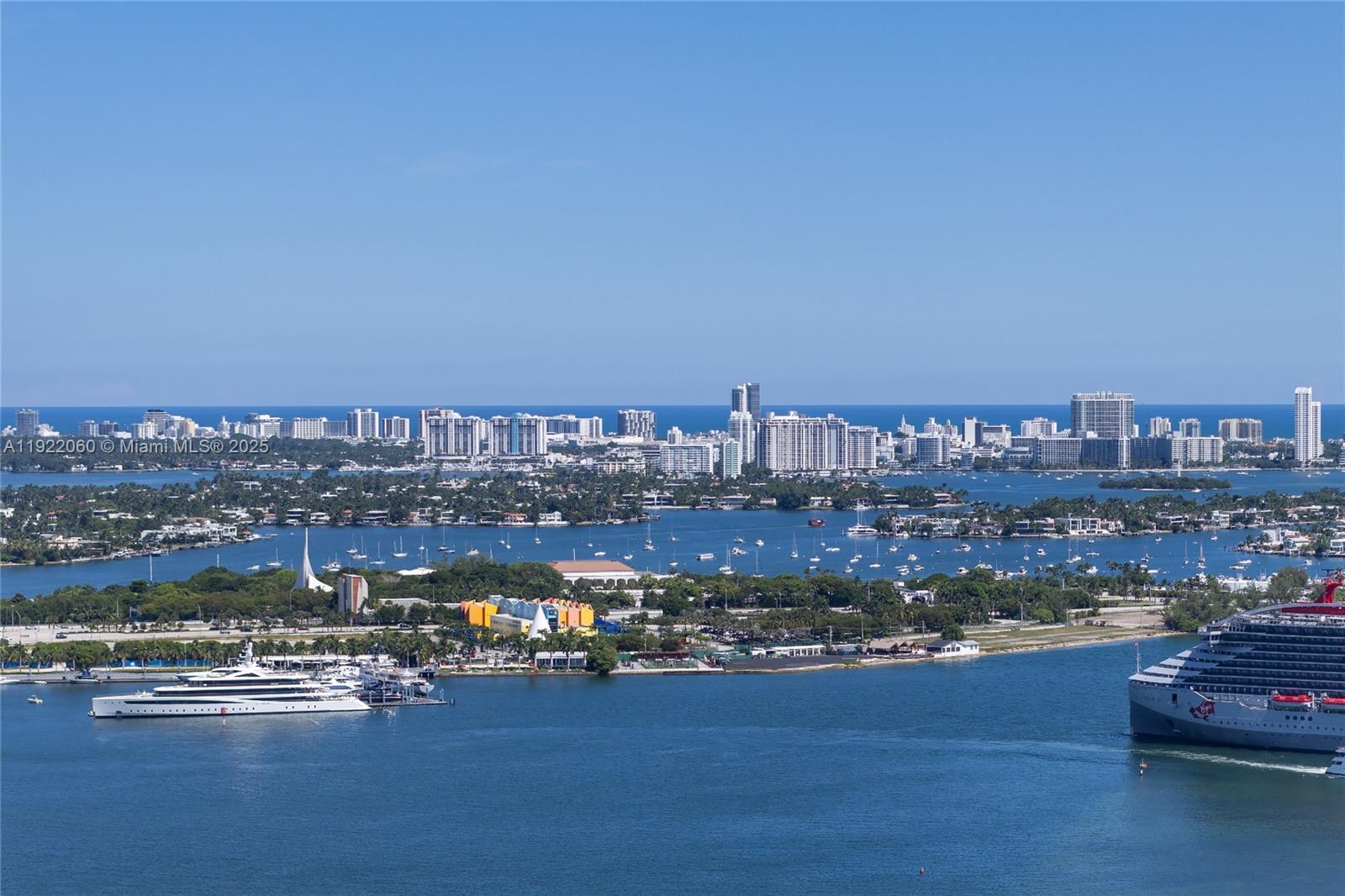 159 NE 6th St #3209 Miami, FL 33132