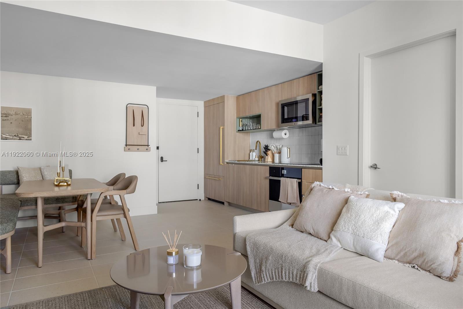 159 NE 6th St #3209 Miami, FL 33132