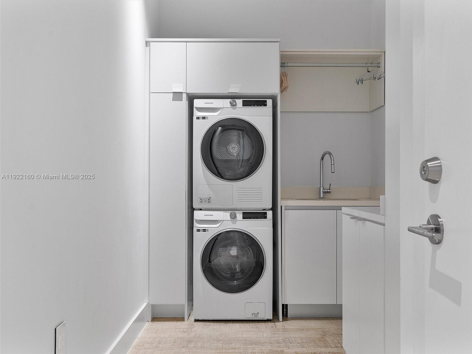 image 1 Hotel & Homes44