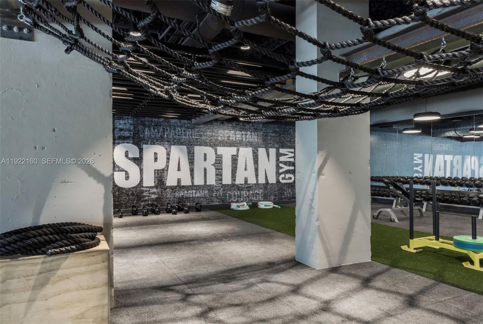 102 24th St #PH-1613 Miami Beach, FL 33139