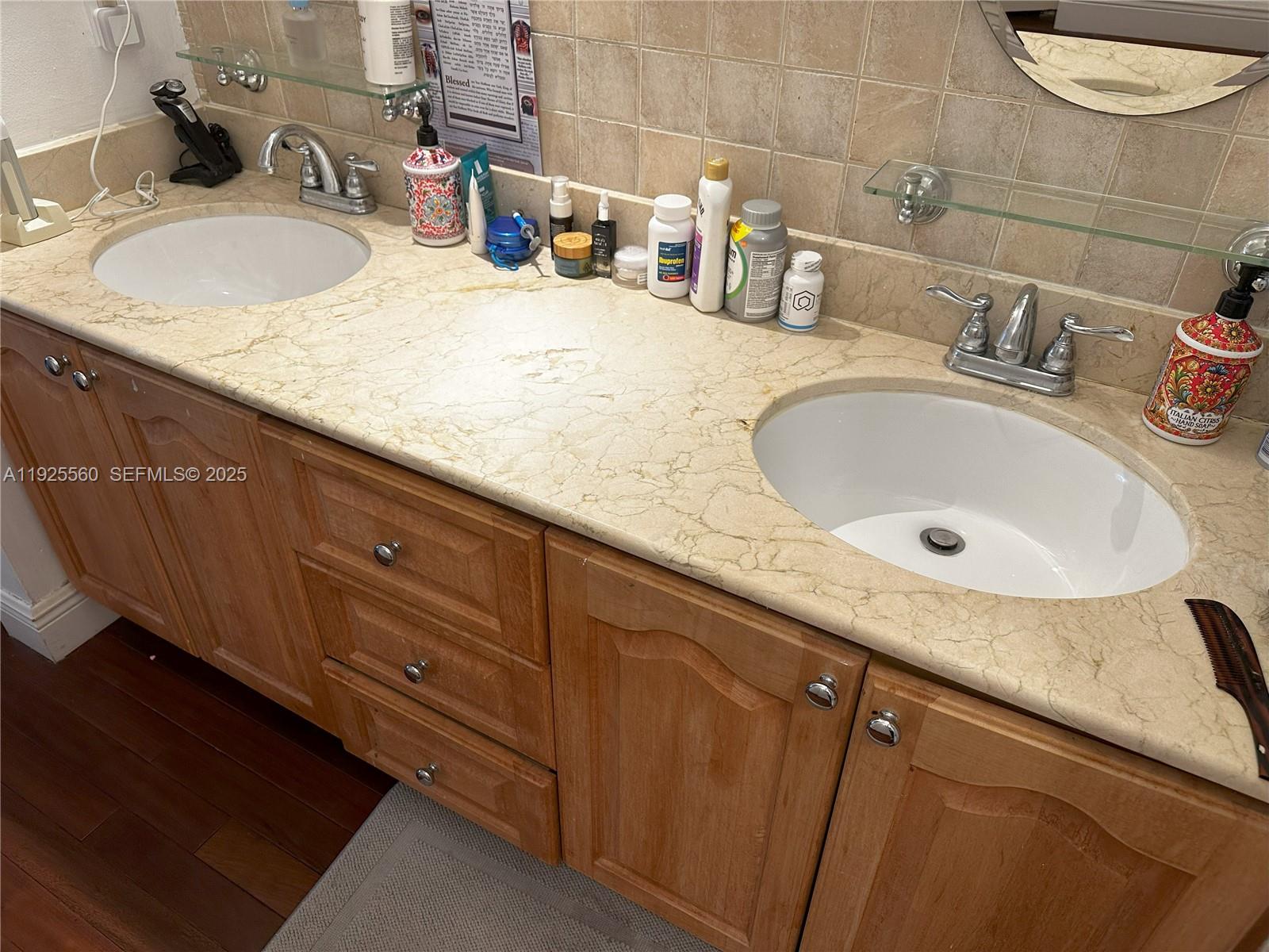 55 Ocean Ln Dr #4020 Key Biscayne, FL 33149