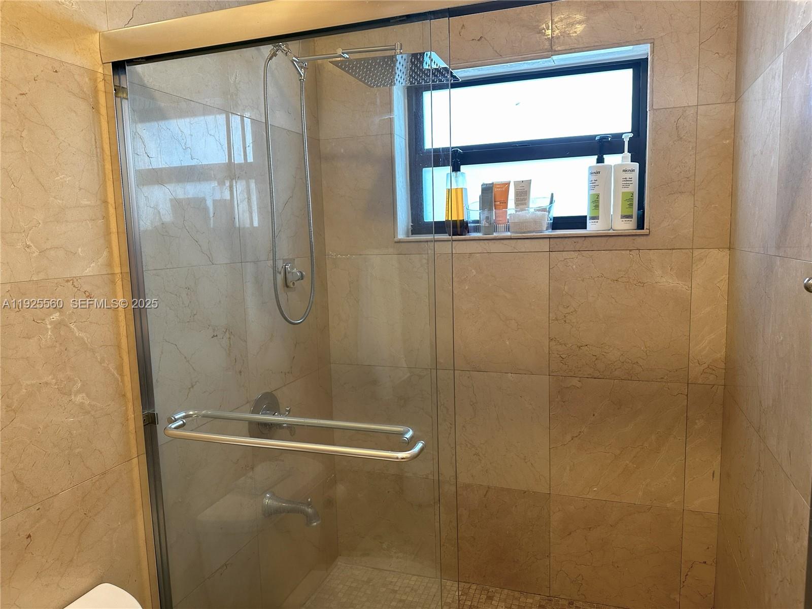 55 Ocean Ln Dr #4020 Key Biscayne, FL 33149