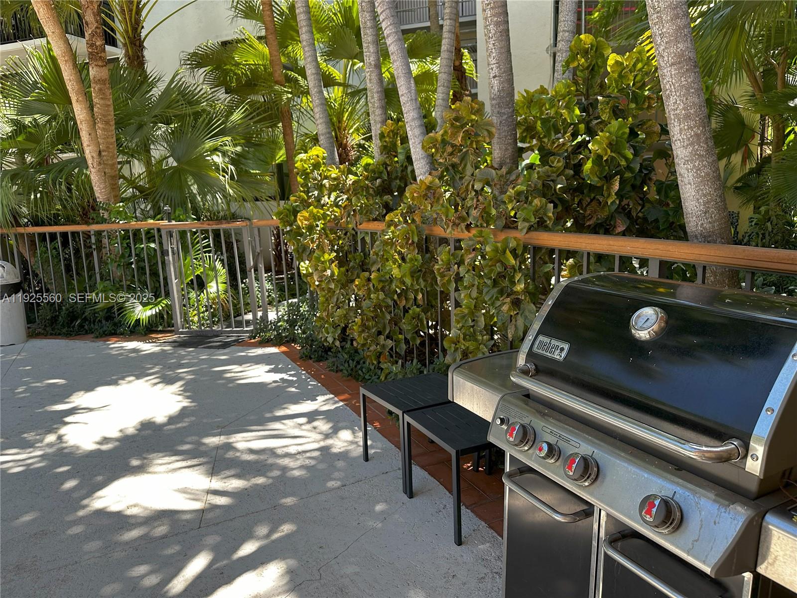 55 Ocean Ln Dr #4020 Key Biscayne, FL 33149