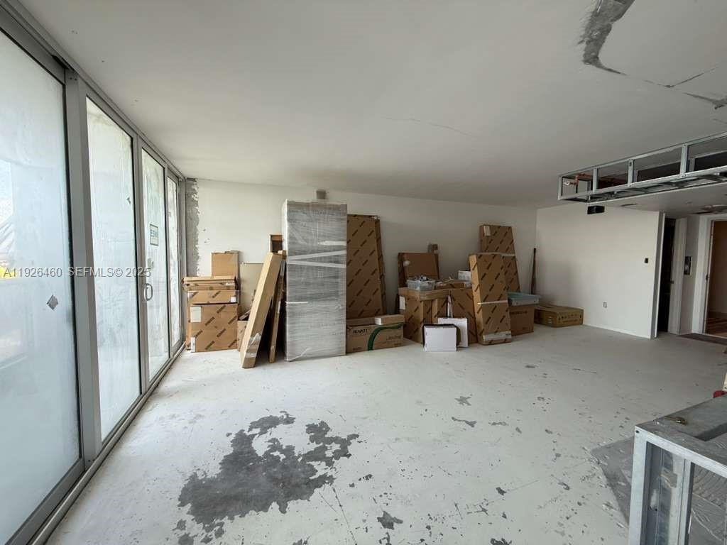 image Sunset Harbour South Cond3