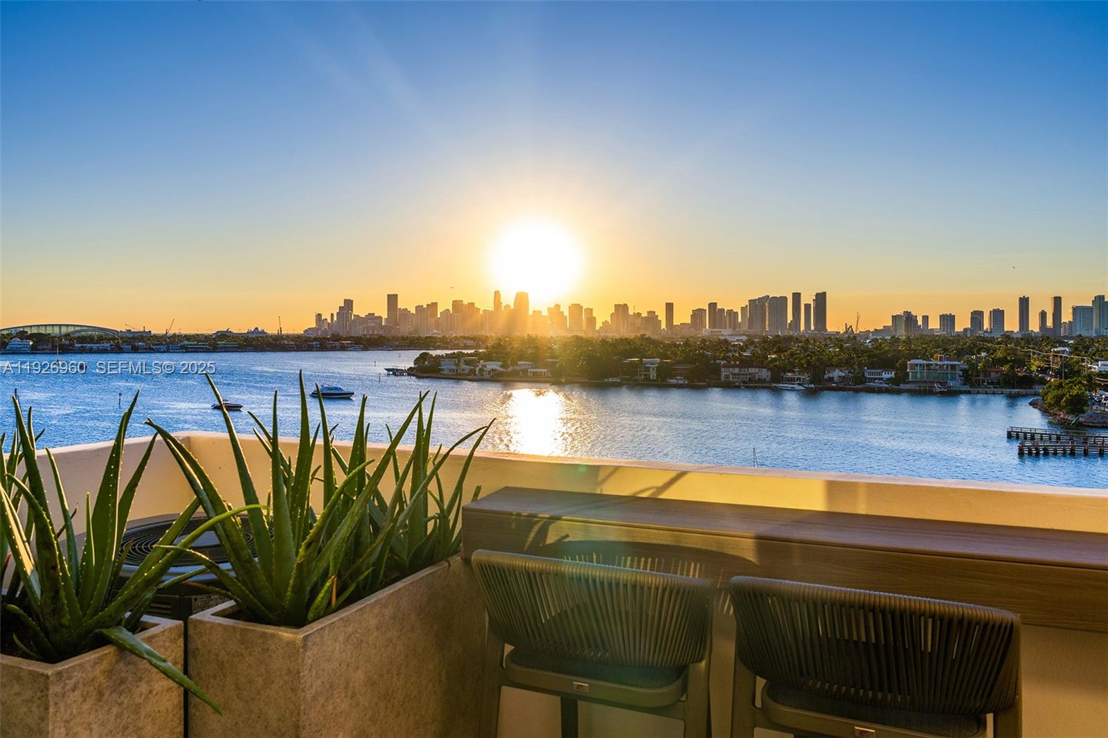 3 Island Ave #09H Miami Beach, FL 33139