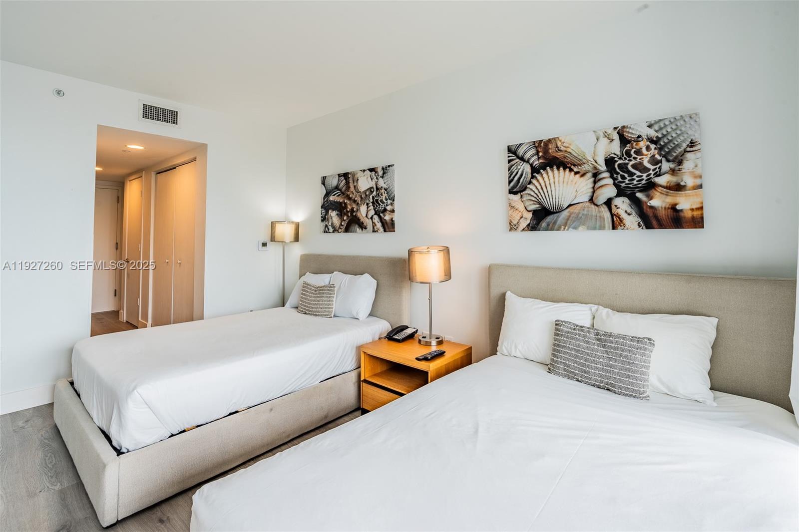 image Beachwalk Hotel & Residences19