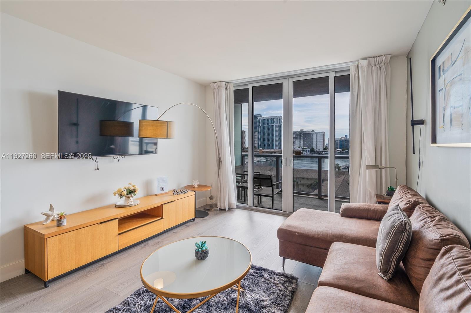 image Beachwalk Hotel & Residences4