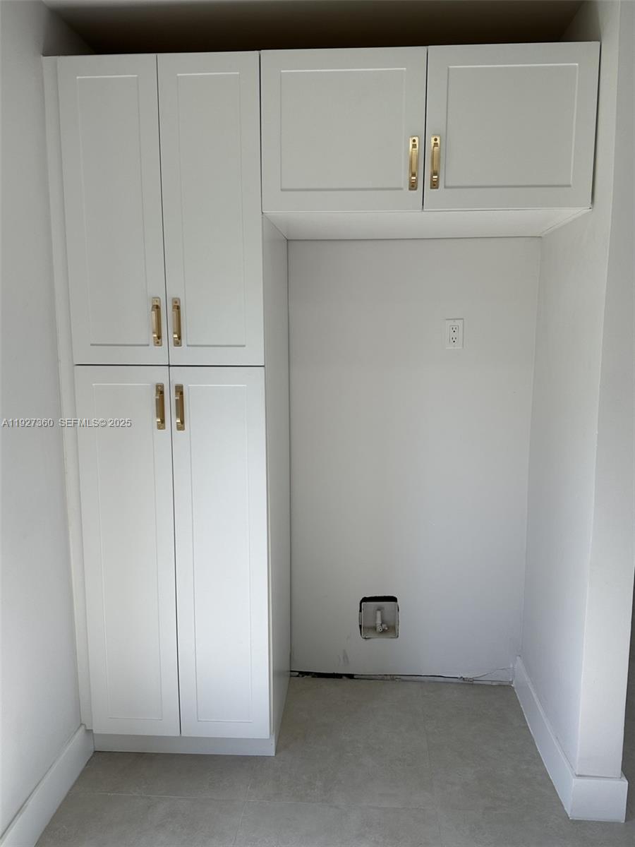 Undisclosed Address Miami, FL 33173