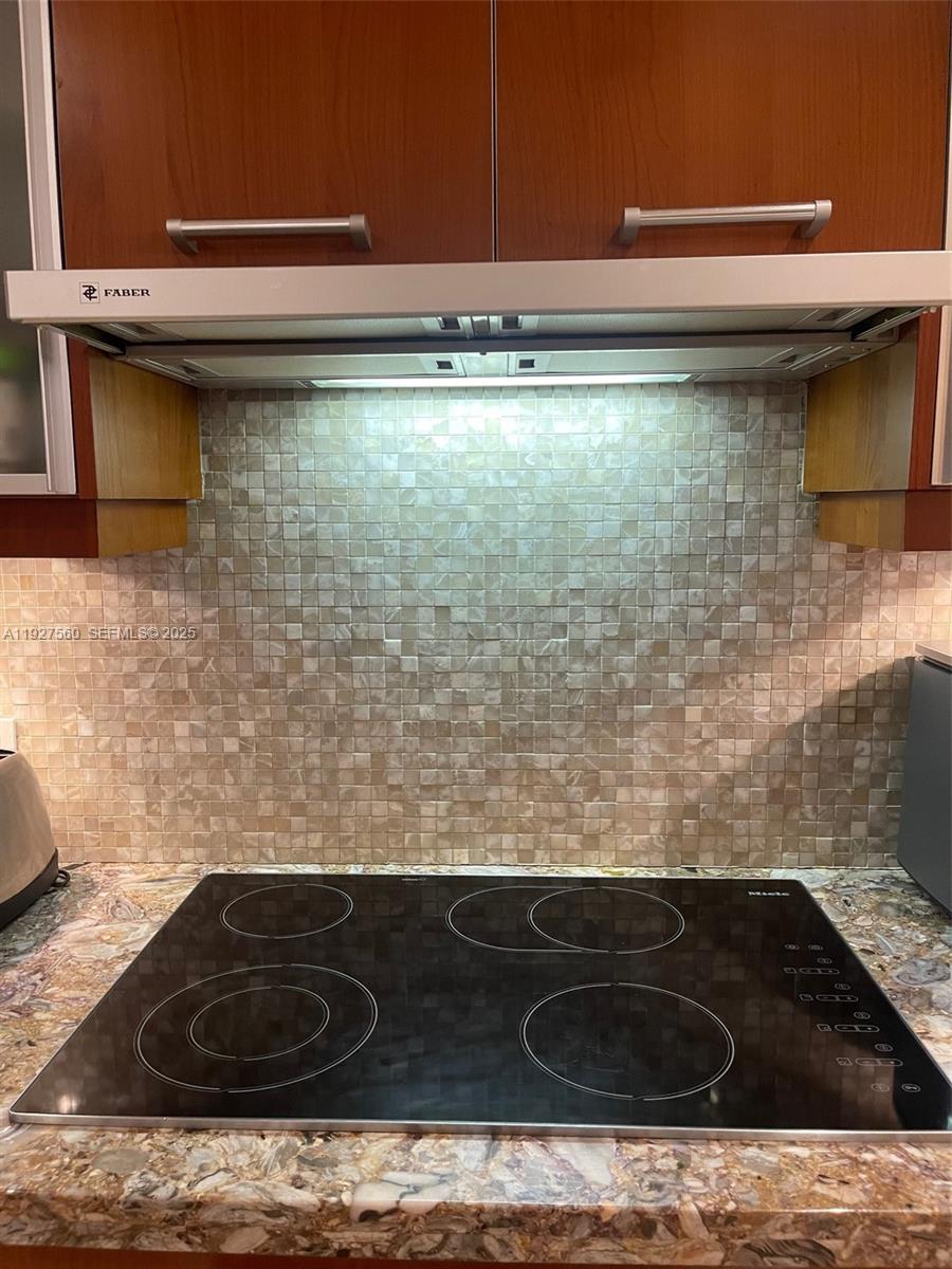 image Jade Residences13