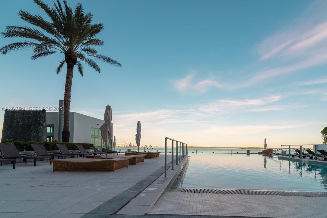 image Jade Residences3