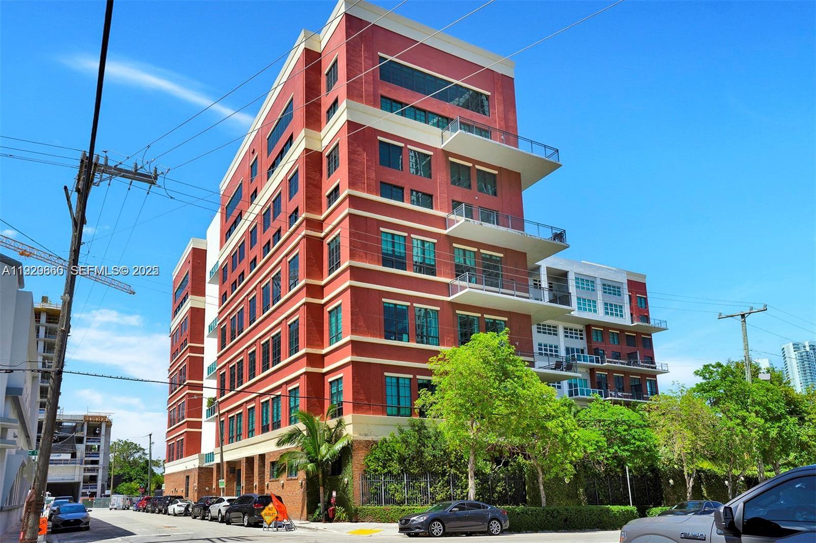 1749 NE Miami Ct #515 Miami, FL 33132