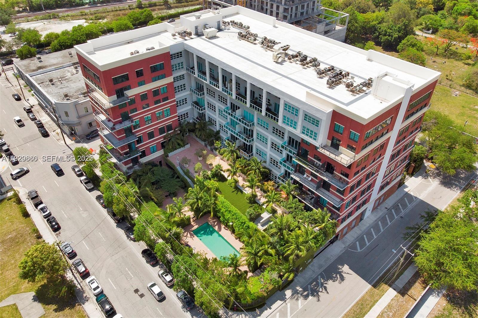 1749 NE Miami Ct #515 Miami, FL 33132