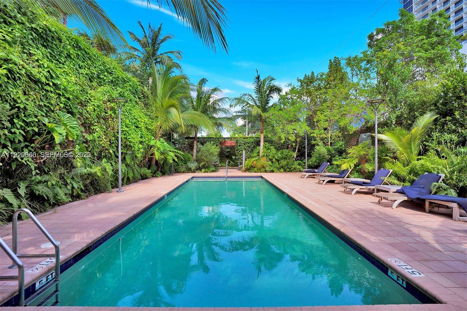 1749 NE Miami Ct #515 Miami, FL 33132