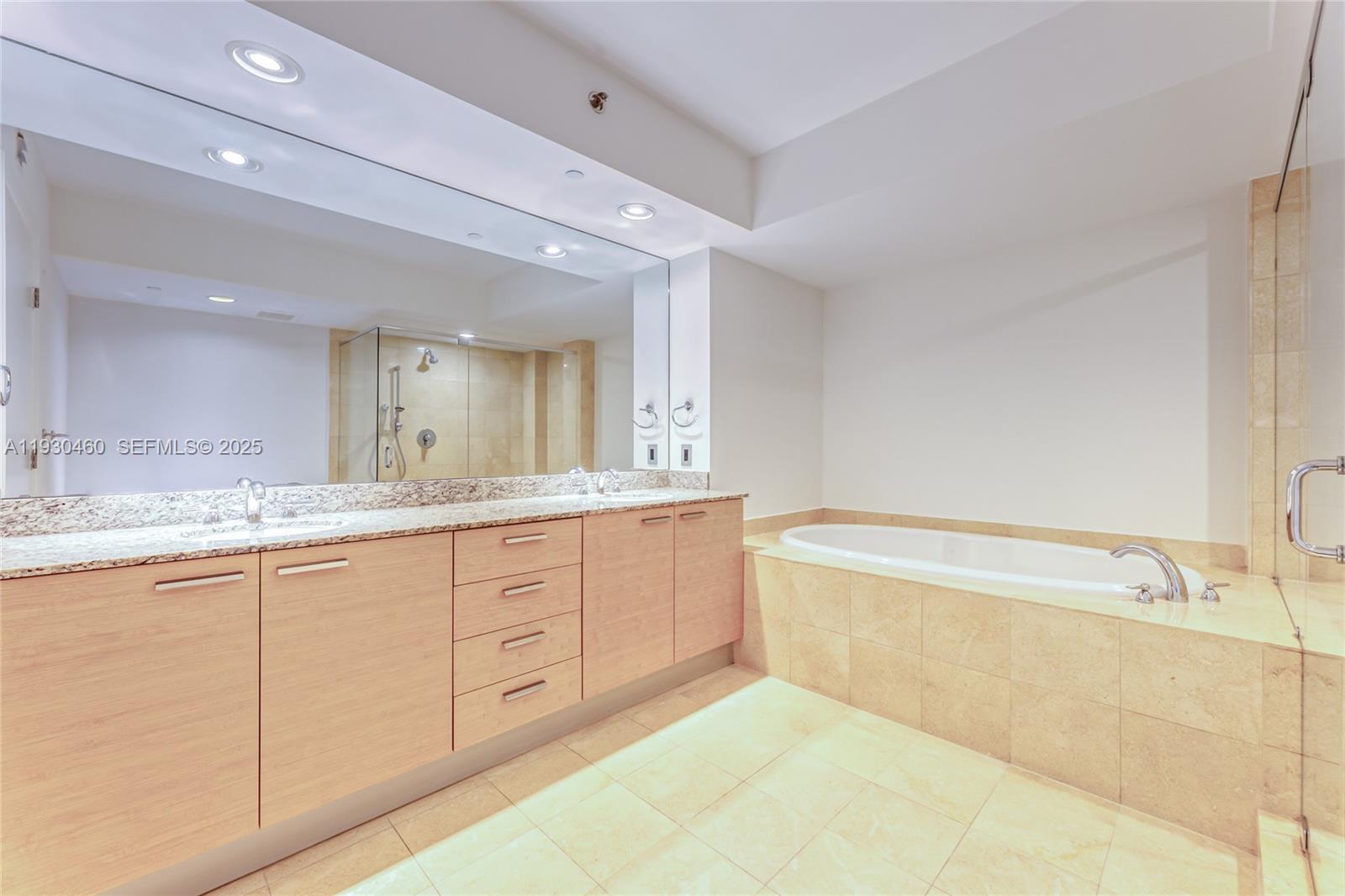 1830 S Ocean Dr #4601 Hallandale Beach, FL 33009