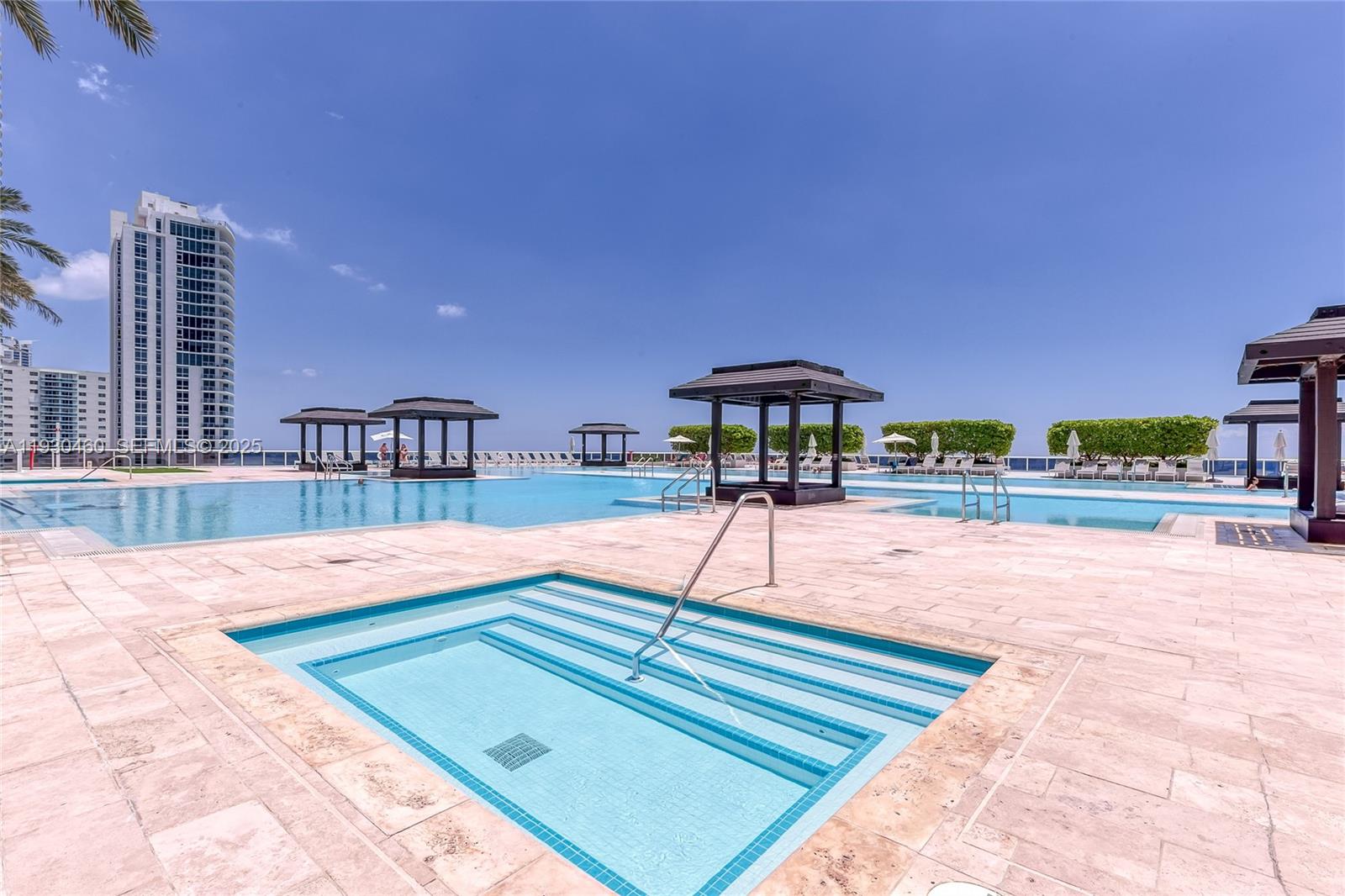 1830 S Ocean Dr #4601 Hallandale Beach, FL 33009