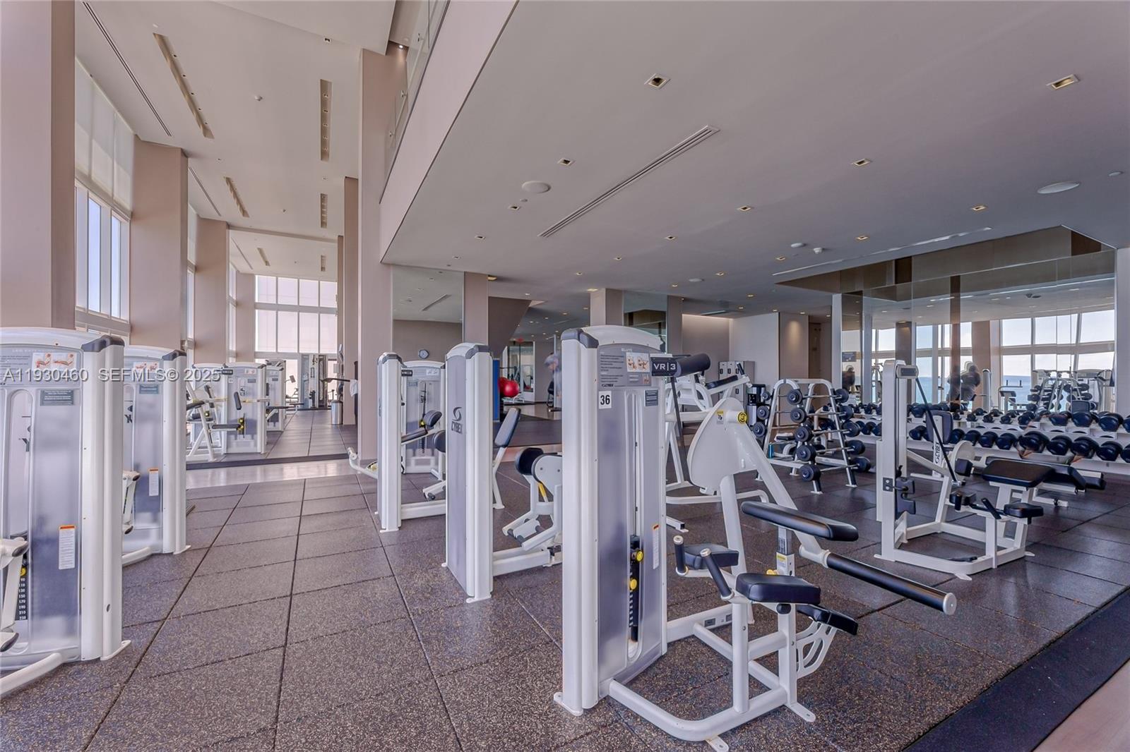 1830 S Ocean Dr #4601 Hallandale Beach, FL 33009