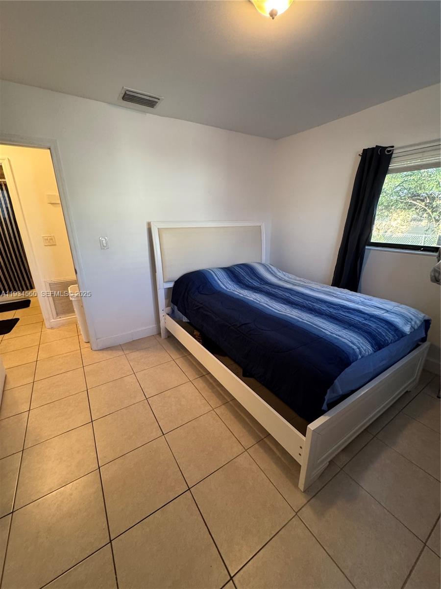 2227 NW 9th Ct Fort Lauderdale, FL 33311