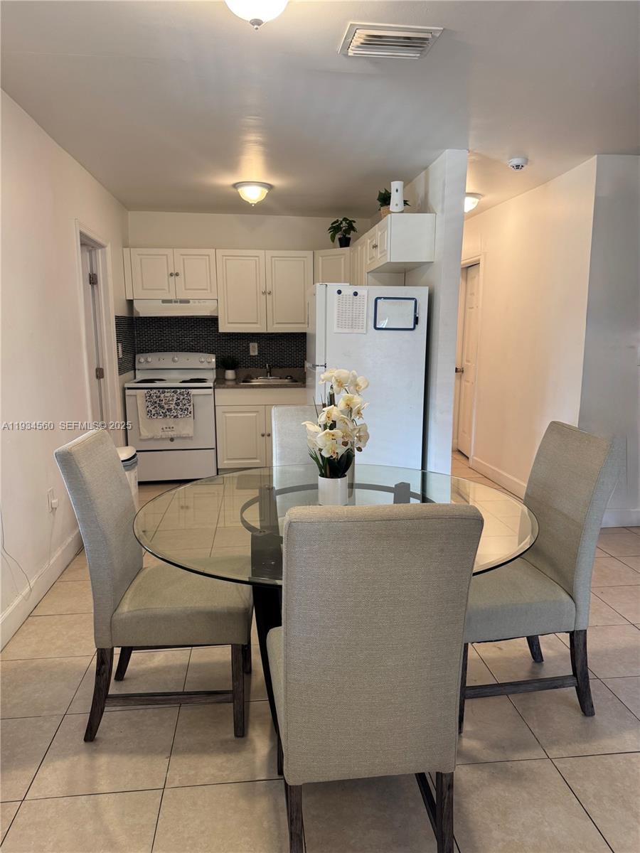 2227 NW 9th Ct Fort Lauderdale, FL 33311