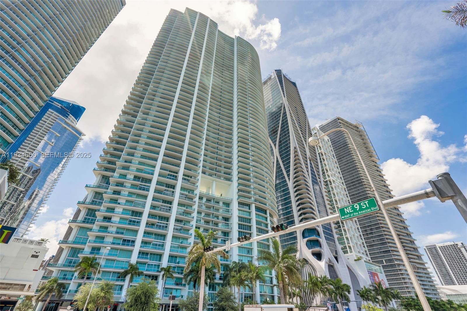 900 Biscayne Blvd #2312 Miami, FL 33132