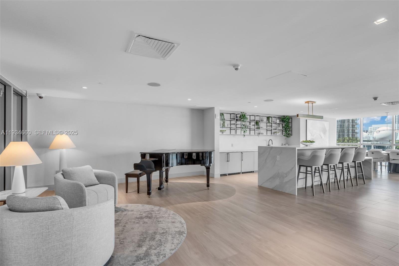 900 Biscayne Blvd #2312 Miami, FL 33132