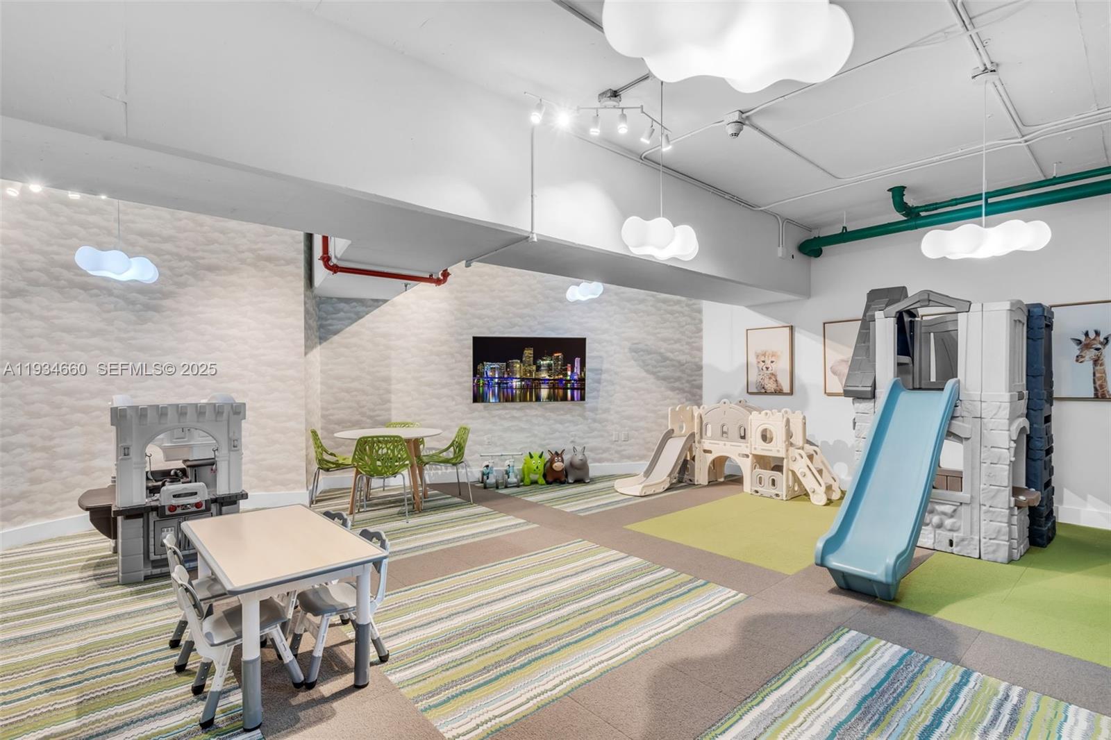 900 Biscayne Blvd #2312 Miami, FL 33132