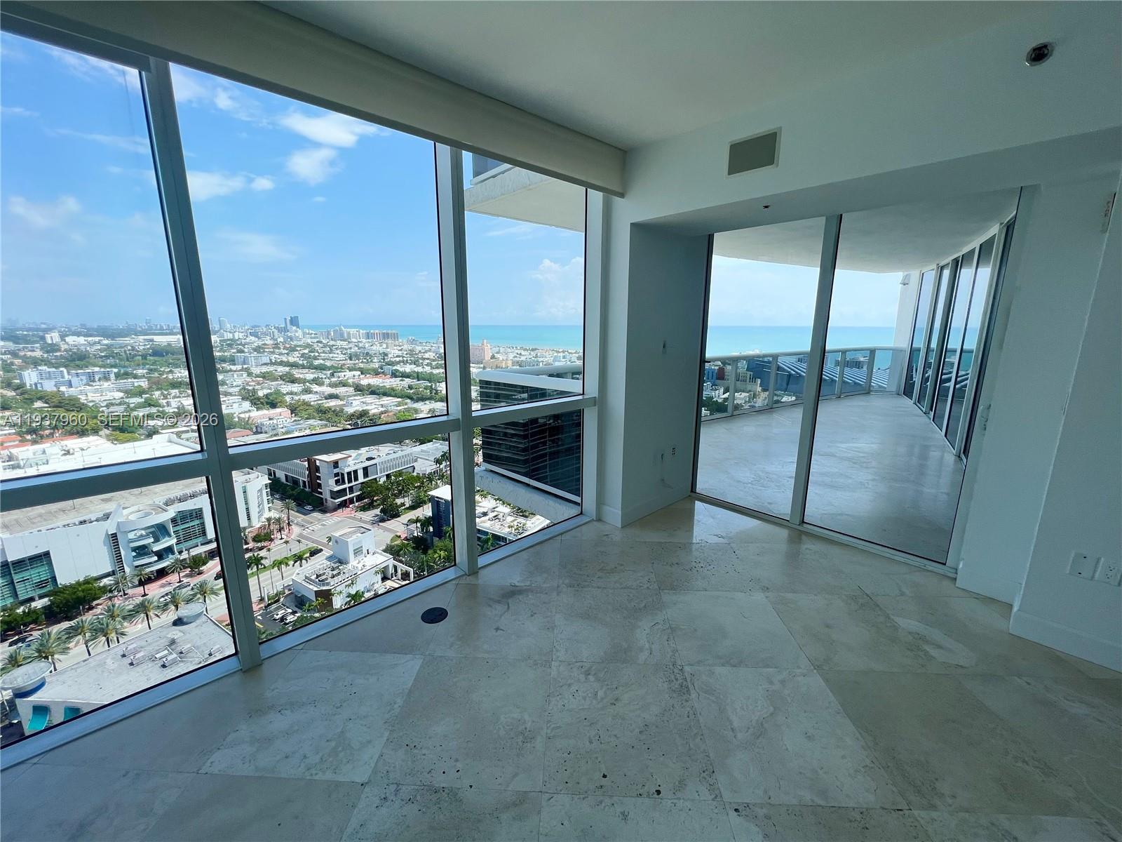 400 Alton Rd #LPH-3007 Miami Beach, FL 33139