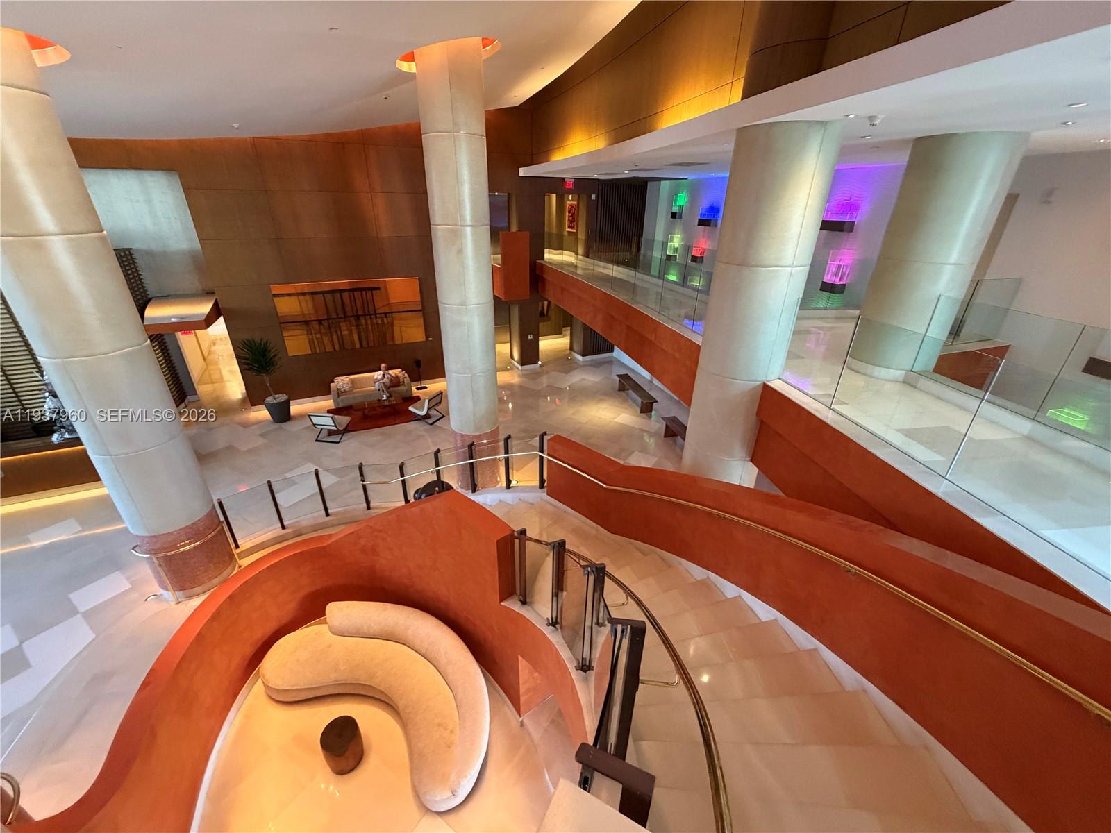 400 Alton Rd #LPH-3007 Miami Beach, FL 33139